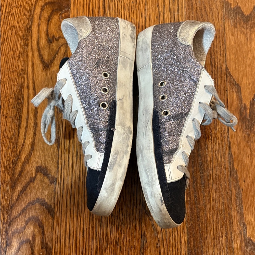 Golden Goose Superstar Sneakers - Picture 3 of 10